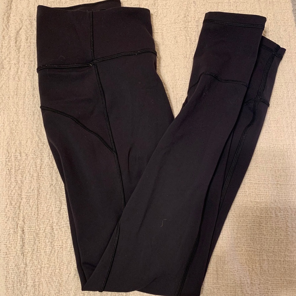 Lululemon invigorate tight size 4